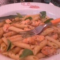 Photo taken at Pasta Fast by Mariana M. on 11/7/2012