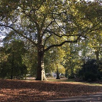 Photo taken at Battersea Park by Jenya S. on 7/13/2016