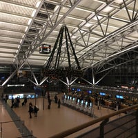 Photo taken at Hamburg Airport Helmut Schmidt (HAM) by Daniela S. on 12/3/2016