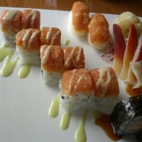 Снимок сделан в No.1 Sushi пользователем Jon 9/29/2013