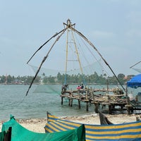 Photo taken at Chinese Fishing Nets by Andjo S. on 3/18/2022