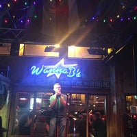 3/25/2017 tarihinde Deena B.ziyaretçi tarafından WannaB&amp;#39;s Karaoke Nashville'de çekilen fotoğraf