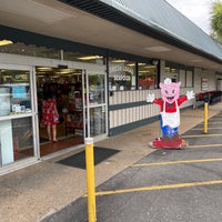 Photo taken at Piggly Wiggly by Larry L. on 6/19/2021