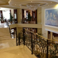 รูปภาพถ่ายที่ M’Istra’L Hotel โดย KOKO เมื่อ 2/3/2013
