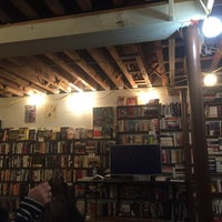 2/27/2016 tarihinde Angie M.ziyaretçi tarafından The Book House'de çekilen fotoğraf