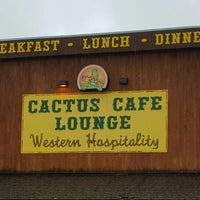 3/28/2017에 🙉🙊🙈 T.님이 Cactus Cafe &amp;amp; Lounge에서 찍은 사진