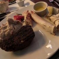 Photo taken at The Keg Steakhouse + Bar - Plano by Josh Z. on 5/15/2021