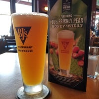 Photo taken at BJ&amp;#39;s Restaurant &amp;amp; Brewhouse by Sudsamous S. on 4/26/2019