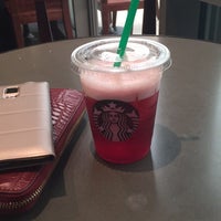 5/4/2015에 Mona B.님이 Starbucks에서 찍은 사진