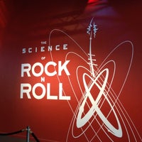 11/24/2012에 Carmen님이 Science of Rock &#39;n&#39; Roll at Union Station에서 찍은 사진