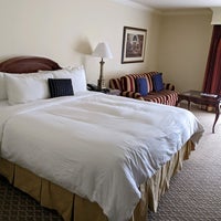 Photo taken at Lafayette Park Hotel &amp;amp; Spa by Carmen on 6/4/2022