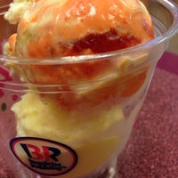 Photo taken at Baskin-Robbins by ころちゃん on 7/19/2014