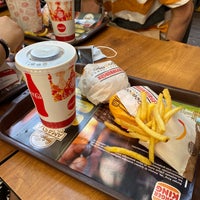 รูปภาพถ่ายที่ Burger King โดย Sng ⭐. เมื่อ 7/7/2021