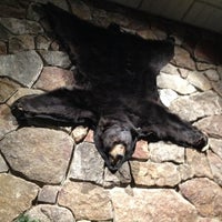 Foto scattata a Black Bear Lodge da Stacey R. il 9/26/2014