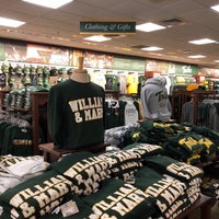 Photo taken at William &amp;amp; Mary Bookstore by Chrys D. on 10/4/2018
