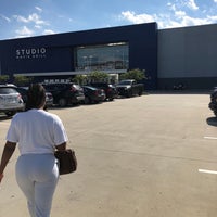 Photo taken at Studio Movie Grill Pearland by Freddy A. on 6/8/2019
