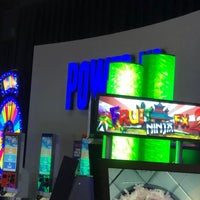 Photo taken at Dave &amp;amp; Buster&amp;#39;s by Freddy A. on 12/13/2022