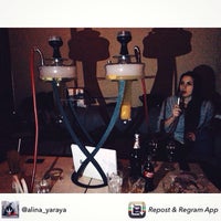 รูปภาพถ่ายที่ Goza Smoke Bar โดย Nataliya 🍒👸🏼💃🏼 Z. เมื่อ 1/5/2015