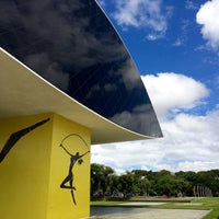 Photo taken at Oscar Niemeyer Museum (MON) by Érica M. on 3/8/2015