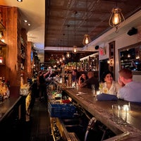 รูปภาพถ่ายที่ Cask Bar &amp;amp; Kitchen โดย Mel C. เมื่อ 9/1/2022