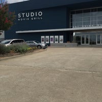Photo taken at Studio Movie Grill Plano by Ankit K. on 6/17/2018