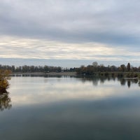 Photo taken at Jarunsko jezero / ŠRC Jarun by Darko H. on 11/9/2021