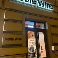 Снимок сделан в Noble Wine Store пользователем K 12/12/2023