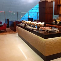 Photo taken at Emirates Business Class Lounge by lee on 4/29/2013