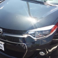 รูปภาพถ่ายที่ Jack Taylor&amp;#39;s Alexandria Toyota โดย jaguarprincess เมื่อ 5/19/2014