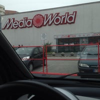 Photo taken at MediaWorld by Max S. on 10/19/2013