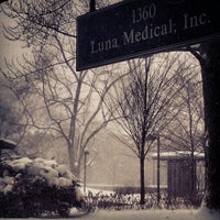 Foto tirada no(a) Luna Medical, Inc. por Curtis B. em 1/4/2014