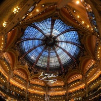 Photo taken at La Suite Galeries Lafayette by Antonio C. on 9/7/2015