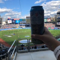 Photo taken at Delta SKY360° Suite by J D. on 9/7/2019