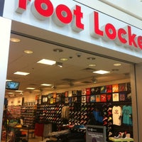 Foot Locker - 29 visitors