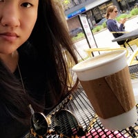 4/5/2018にNina S.がBlack Dog Coffeeで撮った写真