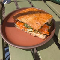 Review The Little Tart Bakeshop