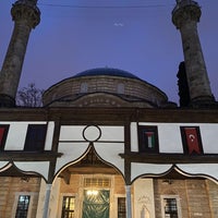 Photo taken at Emir Sultan Mosque by elifim&amp;amp;özgürüm🤍 on 1/10/2024