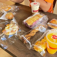 Photo taken at 85C Bakery Cafe by かろねっと on 9/23/2022