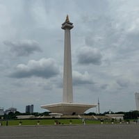Photo taken at Monumen Nasional (MONAS) by かろねっと on 2/23/2024