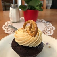 Photo taken at Cupcake Berlin by Shir A. on 9/23/2018