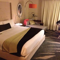 Photo taken at Revere Hotel Boston Common by Laurent R. on 7/13/2013