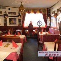 3/30/2016 tarihinde indisches samratziyaretçi tarafından Indisches Restaurant Samrat'de çekilen fotoğraf