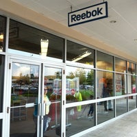 reebok outlet niagara falls