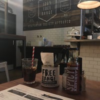 Photo taken at Pieminister by Worldwife |. on 4/30/2017