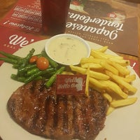 Photo taken at Steak Hotel by Holycow! TKP Radal by Yanty P. on 4/6/2016
