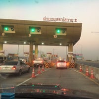 Photo taken at Anusorn Sathan Toll Plaza 2 (N7) by Deer W. on 1/5/2016