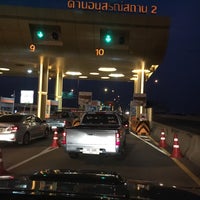 Photo taken at Anusorn Sathan Toll Plaza 2 (N7) by Deer W. on 2/3/2016