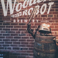 Photo taken at Wooden Robot Brewery by Martina V on 1/29/2016