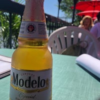 Das Foto wurde bei The Landing Restaurant and Bar von Erdal cemal A. am 5/6/2019 aufgenommen