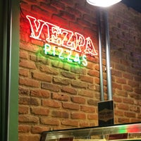 Photo taken at Vezpa Pizzas by Michel L. on 10/24/2014